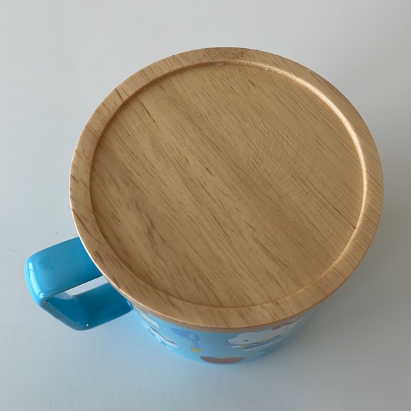 Hello Kitty Mug - Picture 3 of 9